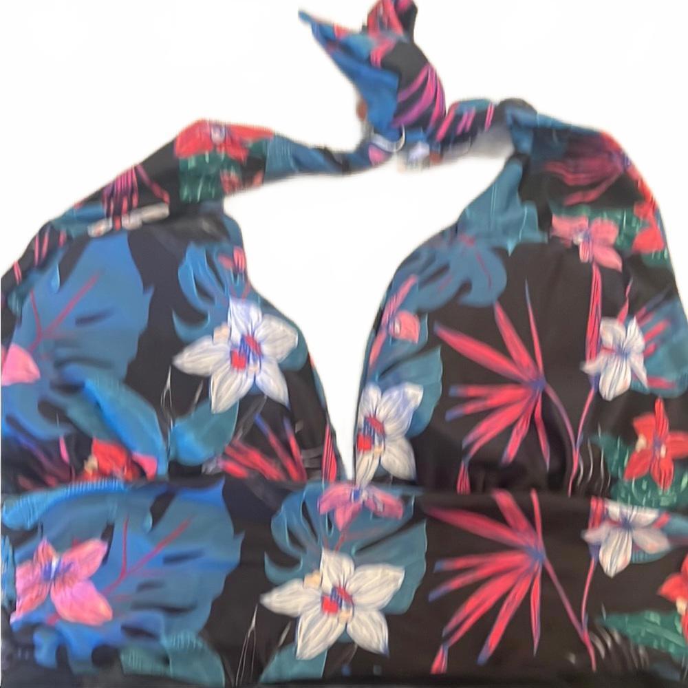 Stylish Floral One-Piece Swimsuit‎ - Medium - Picture 9 of 9